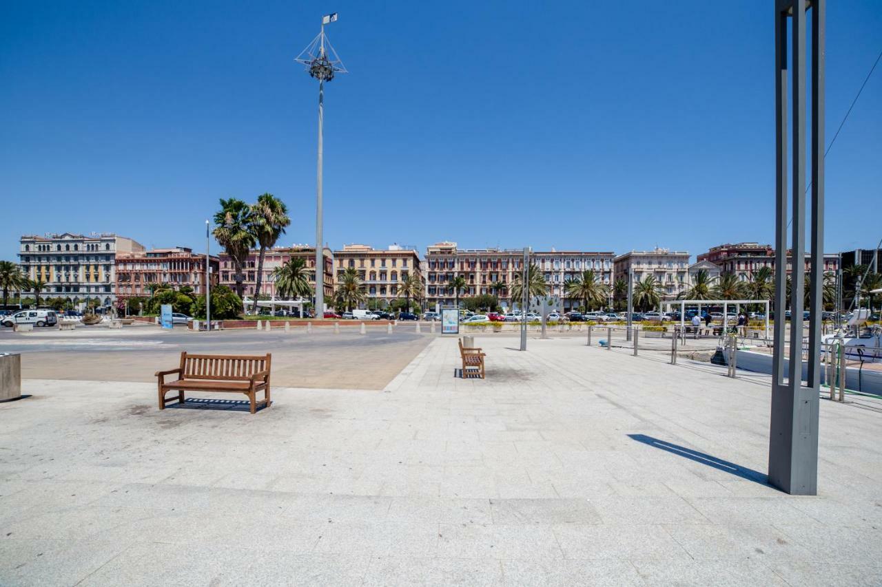 Hotel Aer Bj Vittoria Cagliari Exterior photo