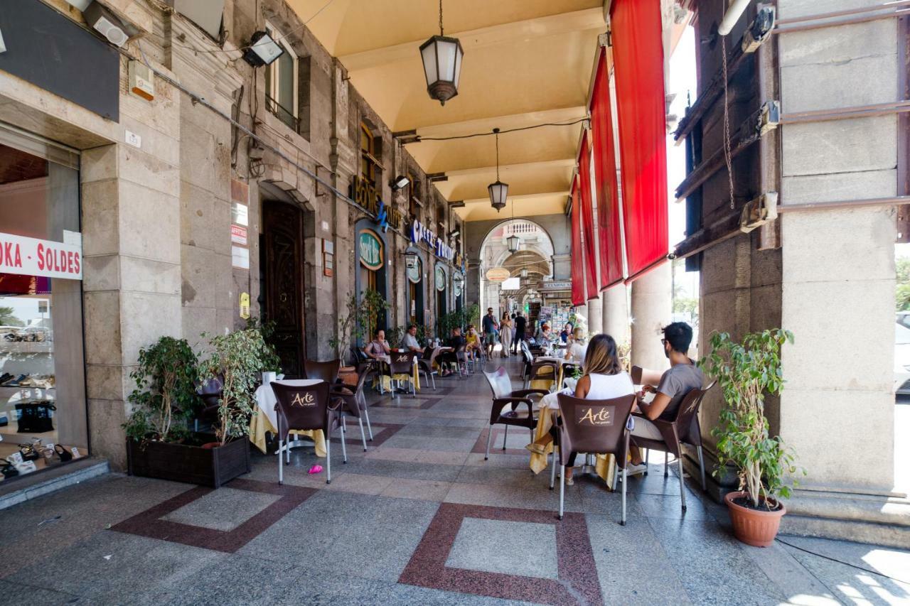 Hotel Aer Bj Vittoria Cagliari Exterior photo